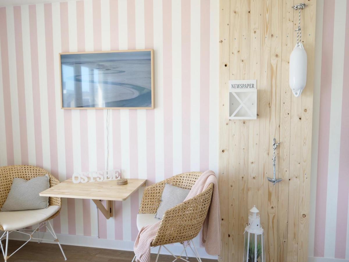 Oceanblue Appartements - Laboe Esterno foto